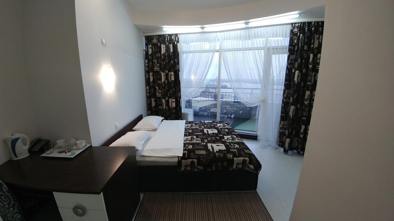 Skytech Most City Hotel 19 Floor Panoramic View Ντνιπροπετρόφσκ Εξωτερικό φωτογραφία